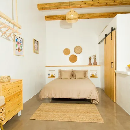El Charco Lofts - By Az أرّاثيفي
