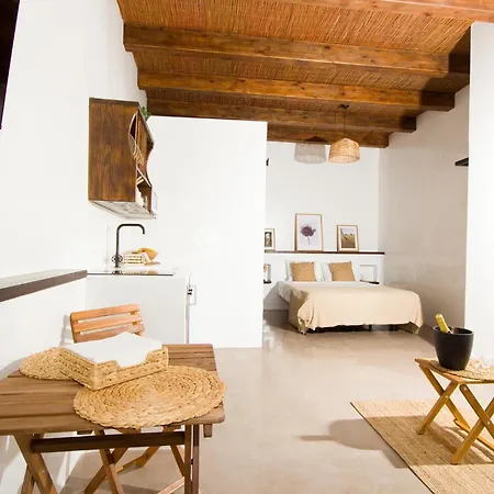 El Charco Lofts - By Az