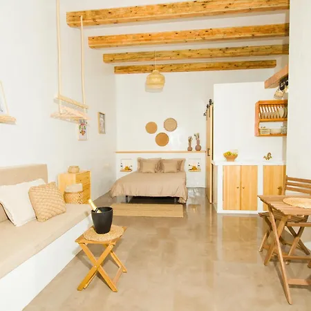 El Charco Lofts - By Az *