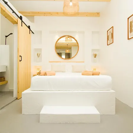 El Charco Lofts - By Az * Арресифе