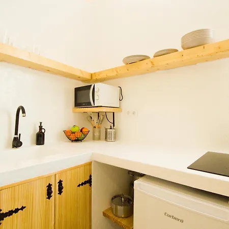 El Charco Lofts - By Az