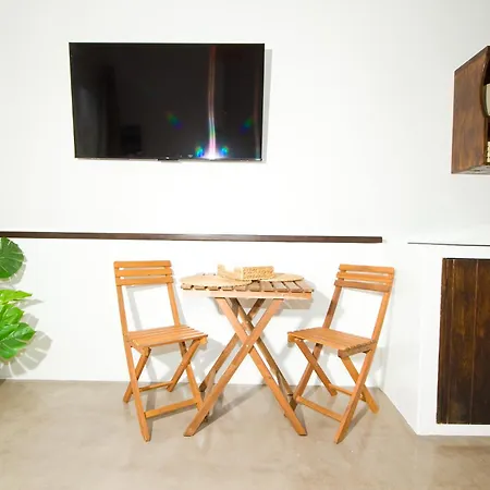 El Charco Lofts - By Az 公寓